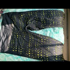 UNDER ARMOUR RUNNING PANTS